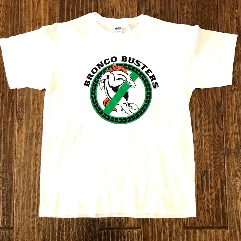 NWOT CRTVSL Bronco Busters 2.0 Seahawks SB48 Shirt